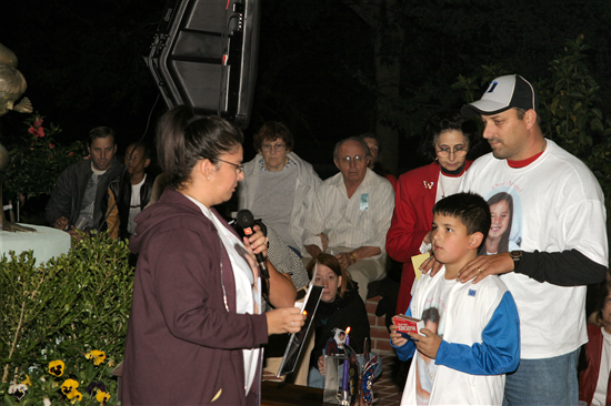 WorldWideCandleLighting2011_2